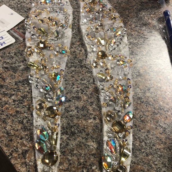 Wow $225 Either strapless or with straps Ivory Size 4 Pageants Gown by Envious - Picture 10 of 16